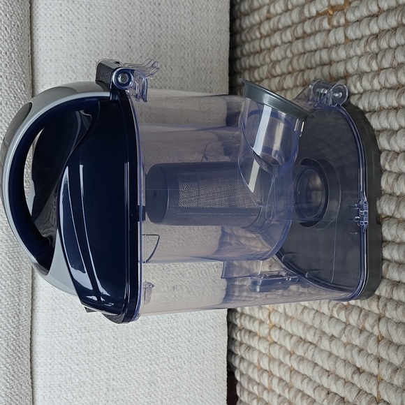 Shark Navigator Lift Away vacuum NV350 parts dust bin canister Collector New - Picture 4 of 10